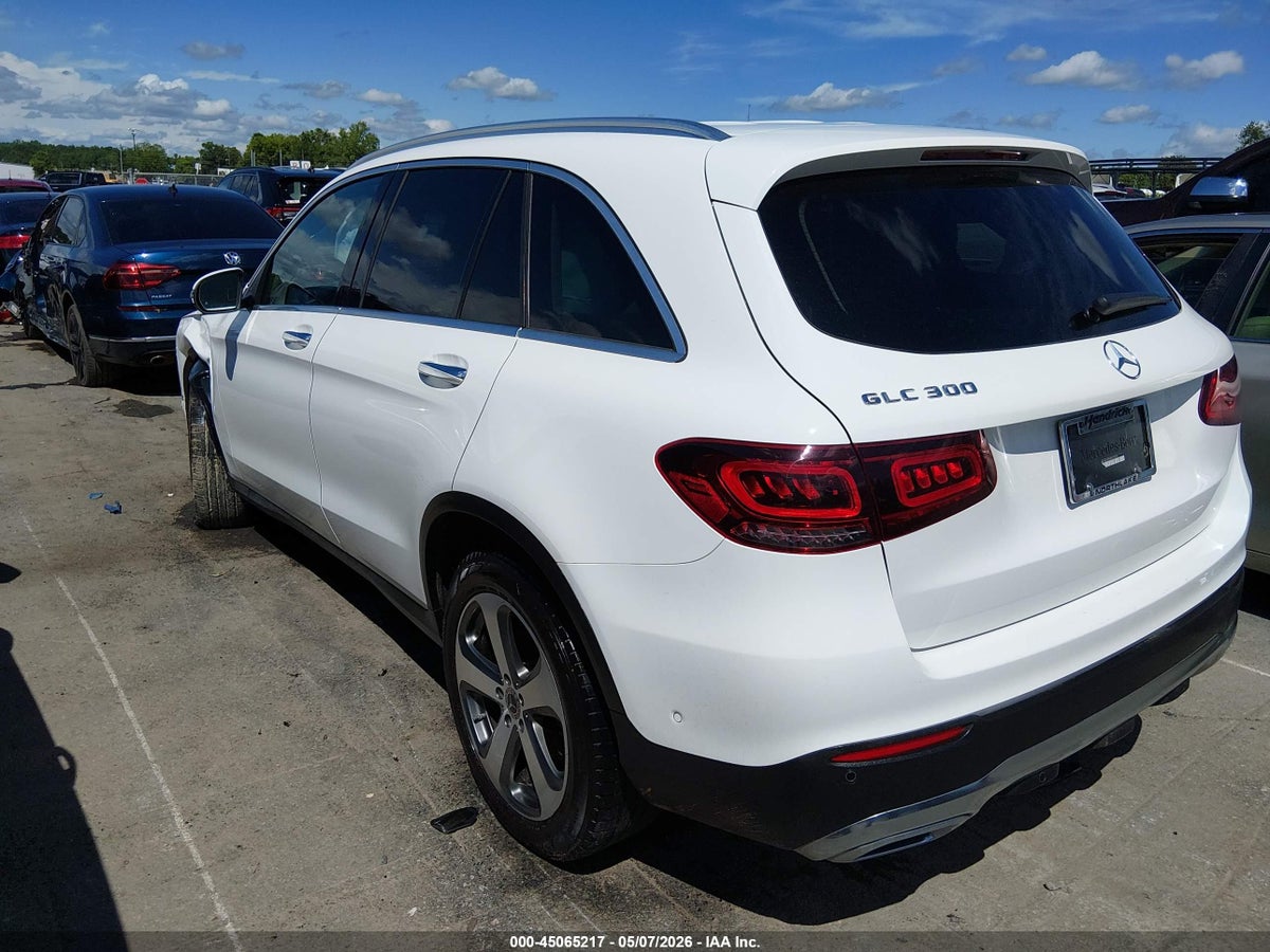 2021 MERCEDES-BENZ GLC 300 SUV — снимка 3