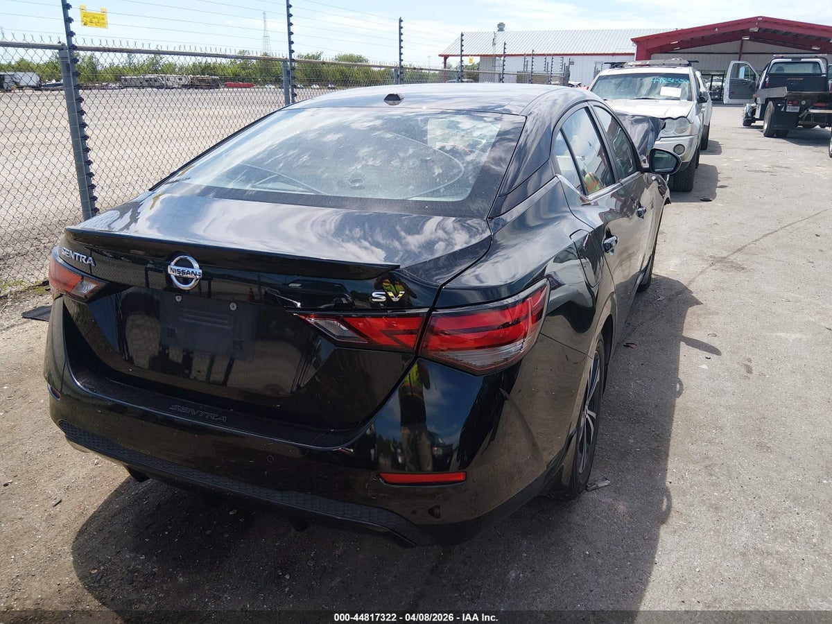 2021 NISSAN SENTRA SV XTRONIC CVT — снимка 4