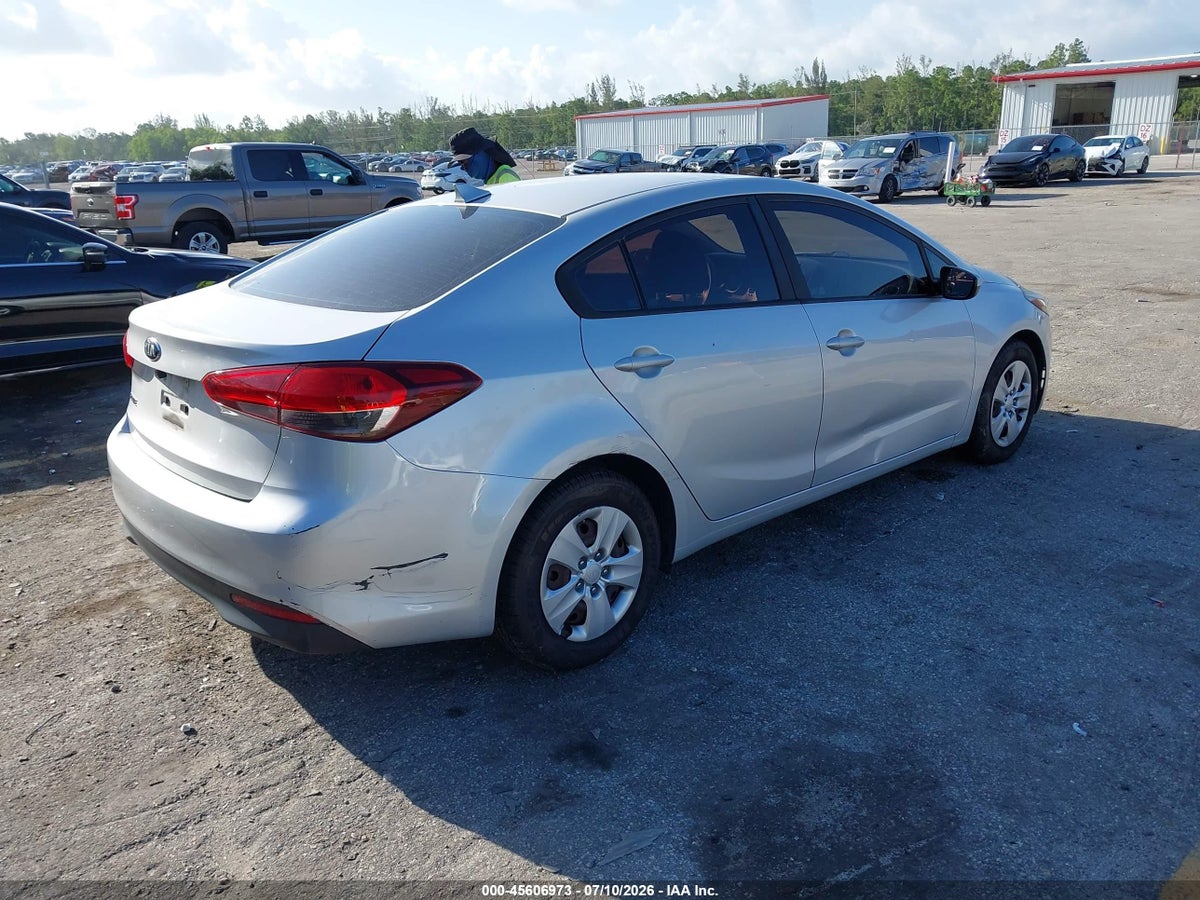 2017 KIA FORTE LX — снимка 4