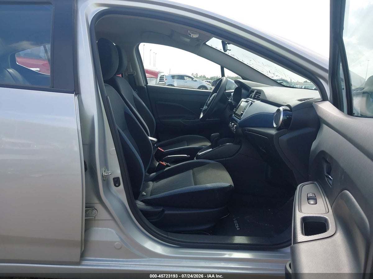 2025 NISSAN VERSA 1.6 SV — снимка 5