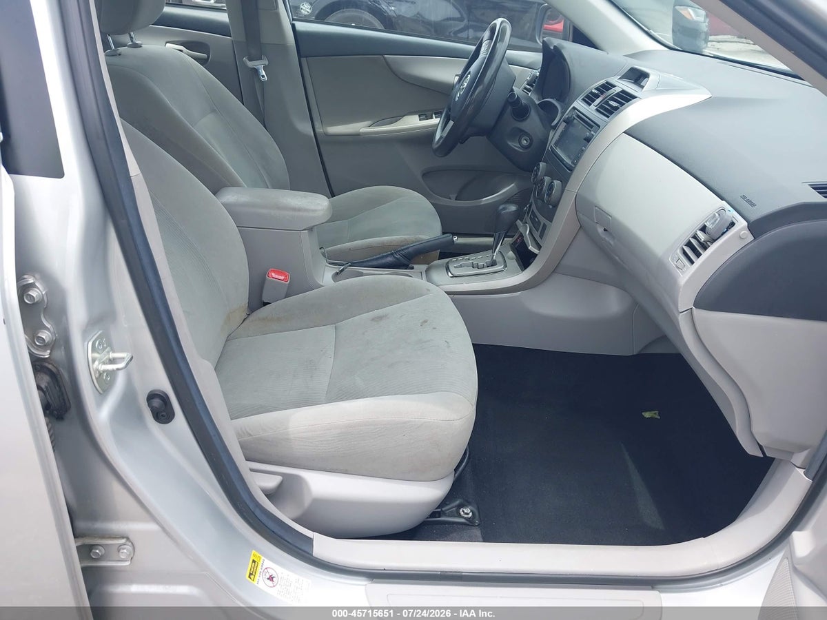 2013 TOYOTA COROLLA LE — снимка 5
