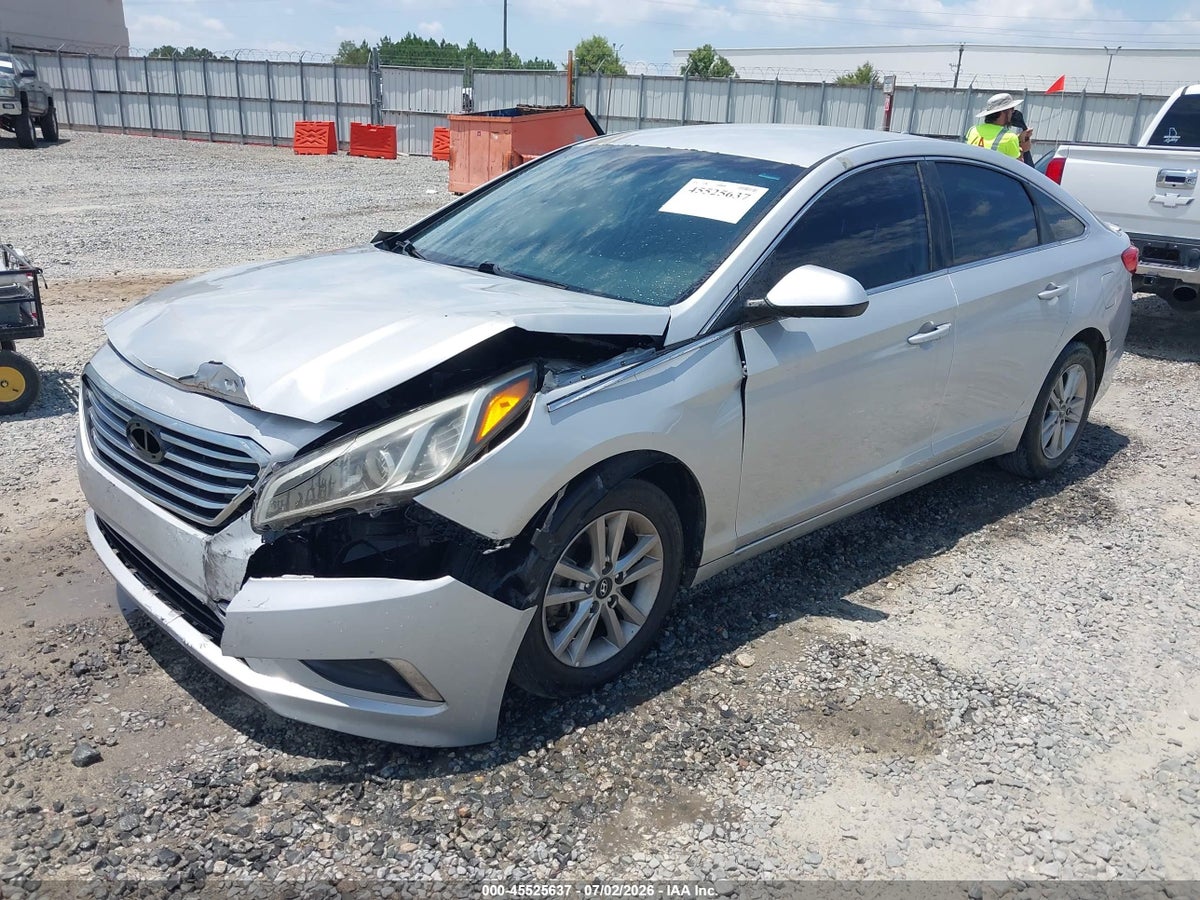 2017 HYUNDAI SONATA SE — снимка 2