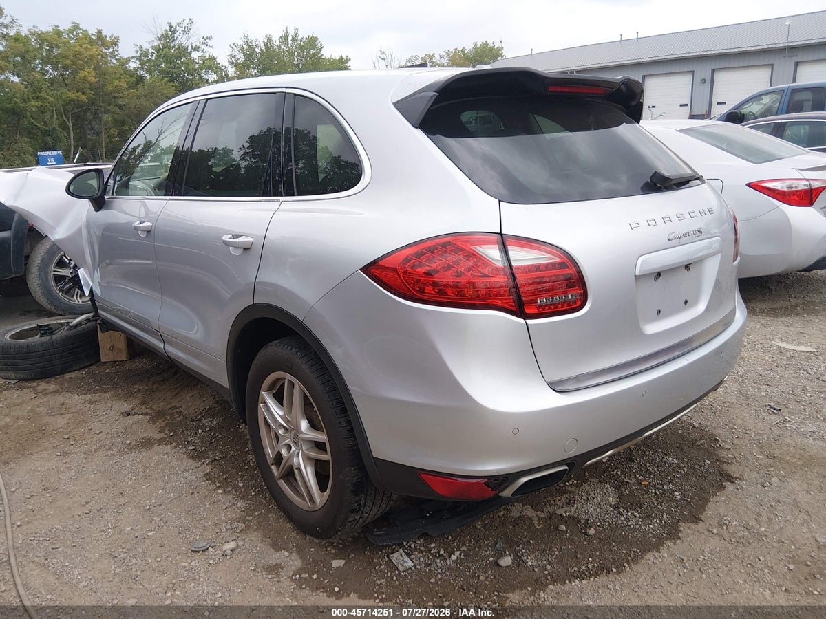 2012 PORSCHE CAYENNE S — снимка 3