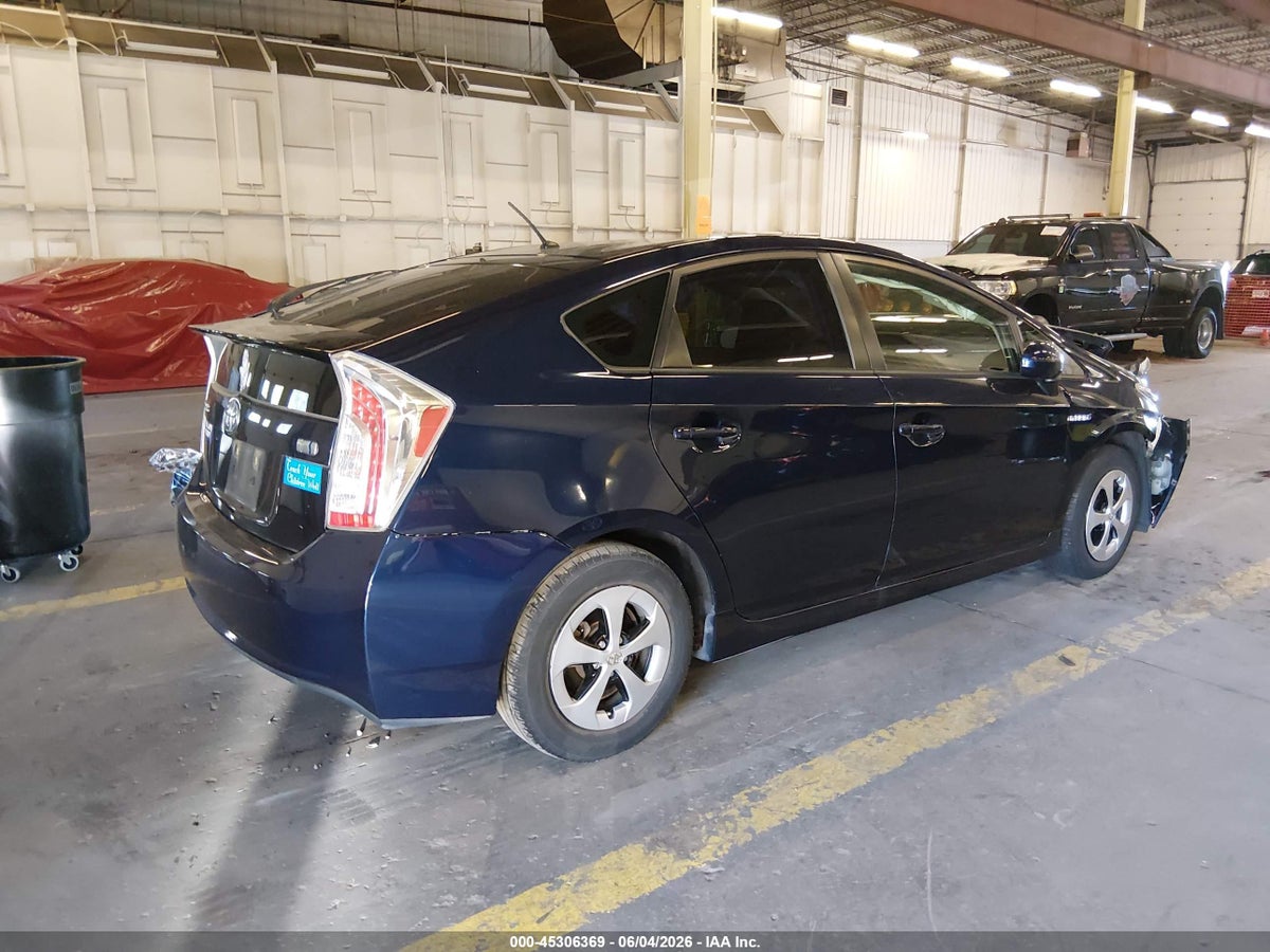2015 TOYOTA PRIUS TWO — снимка 4
