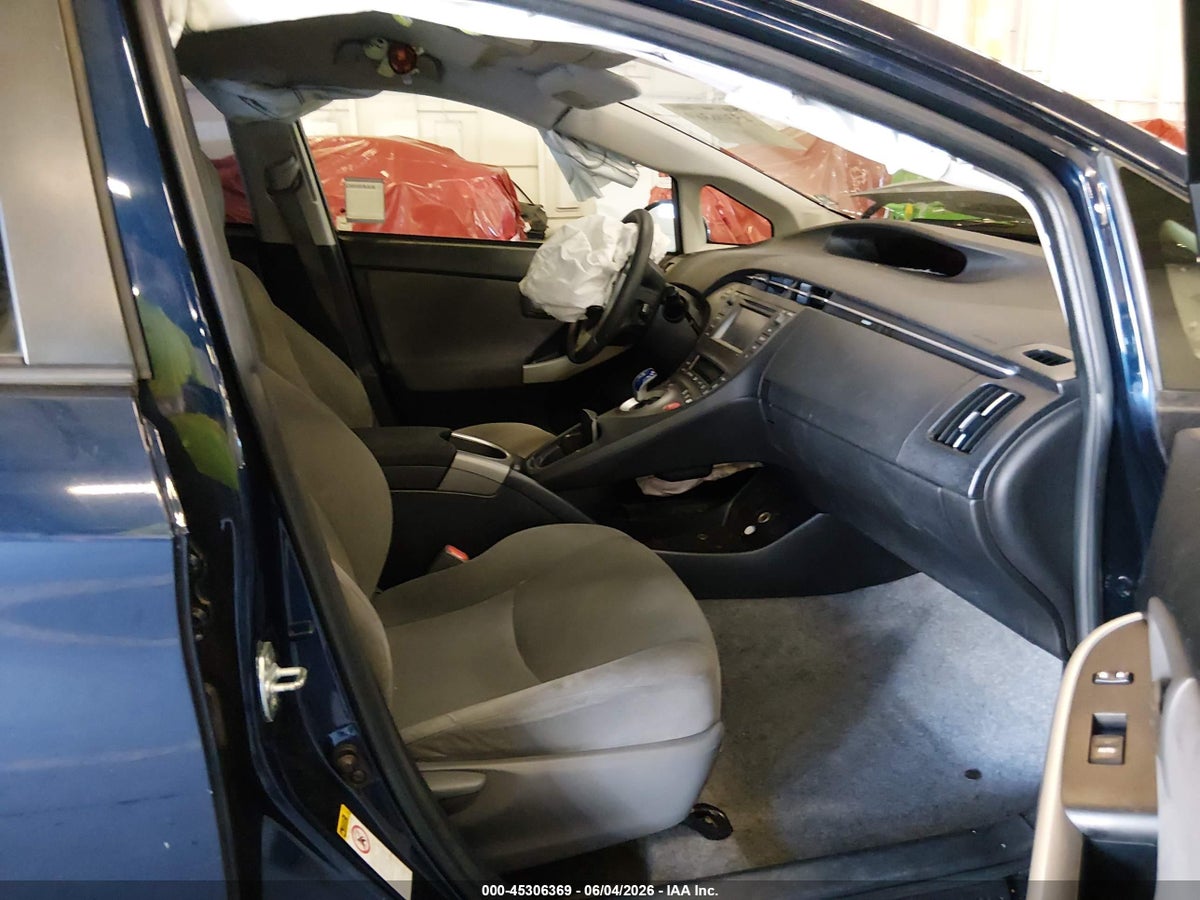 2015 TOYOTA PRIUS TWO — снимка 5