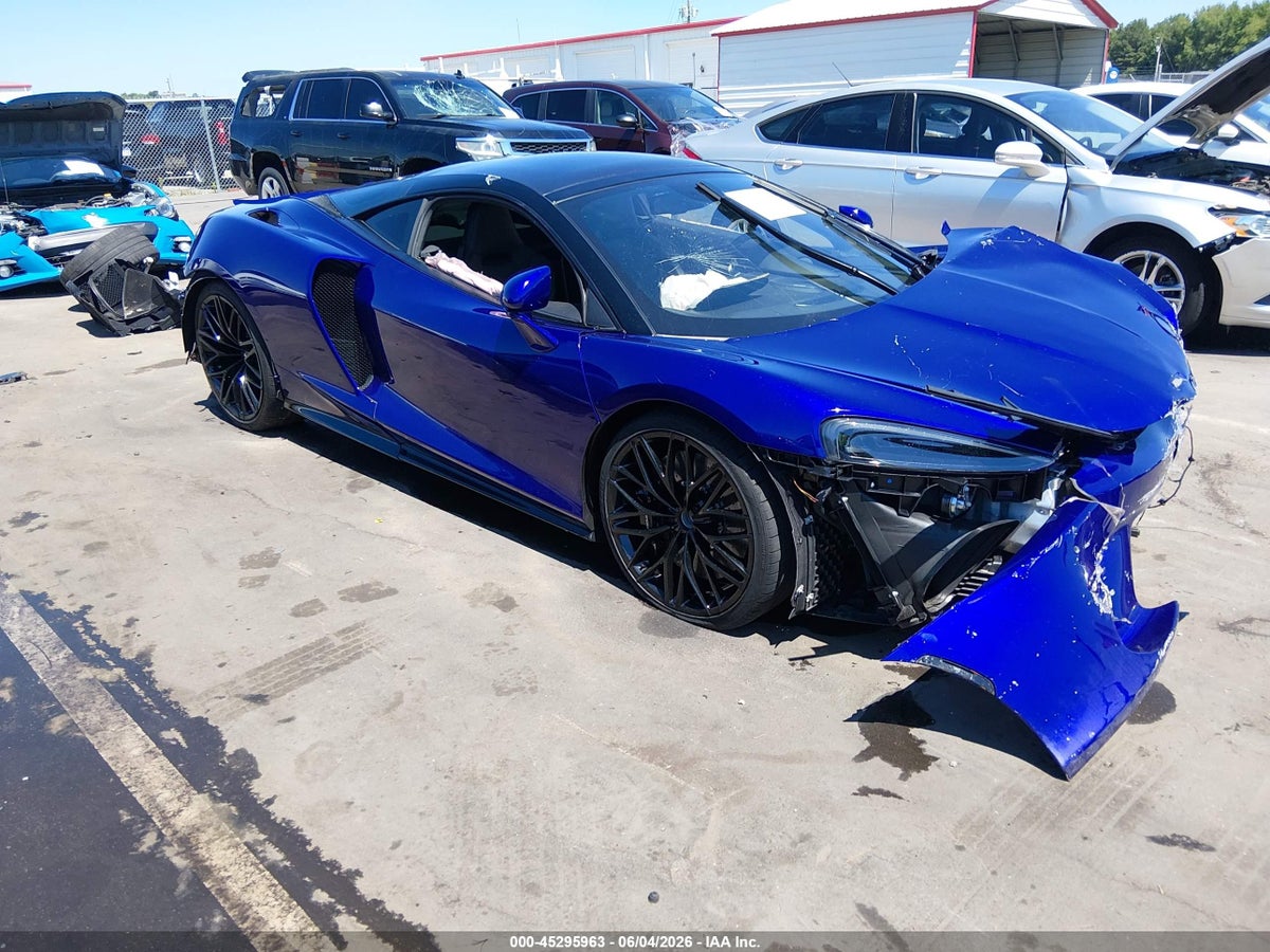 2022 MCLAREN GT COUPE