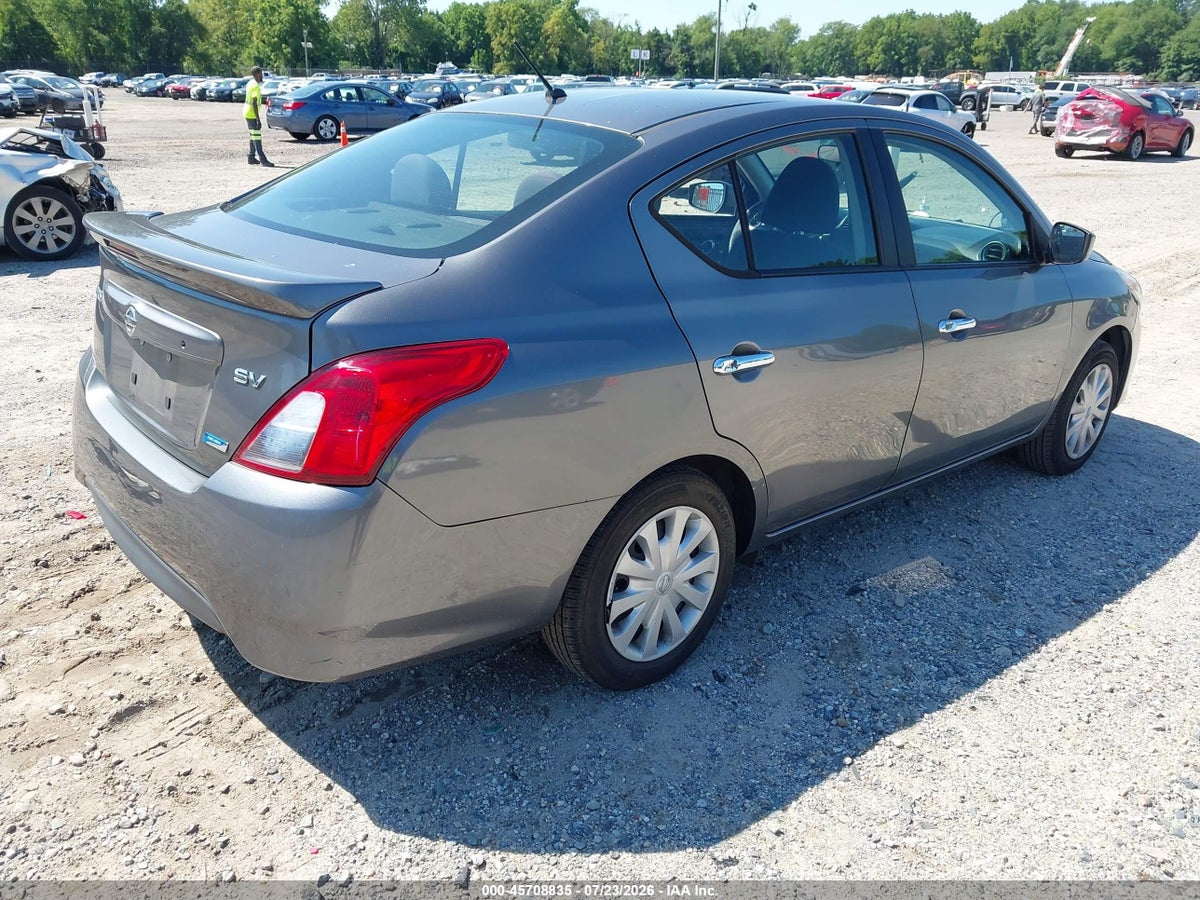 2016 NISSAN VERSA 1.6 SV — снимка 4