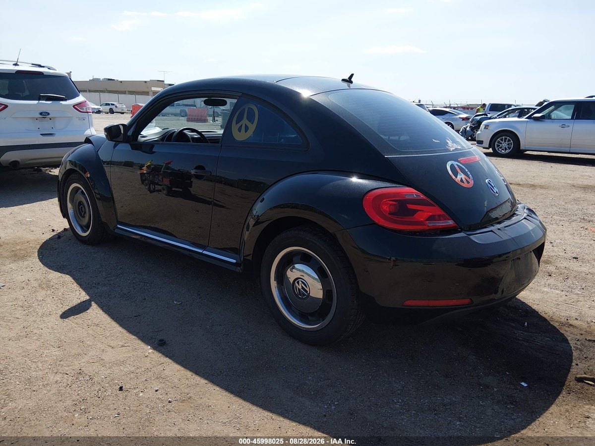 2012 VOLKSWAGEN BEETLE 2.5L — снимка 3