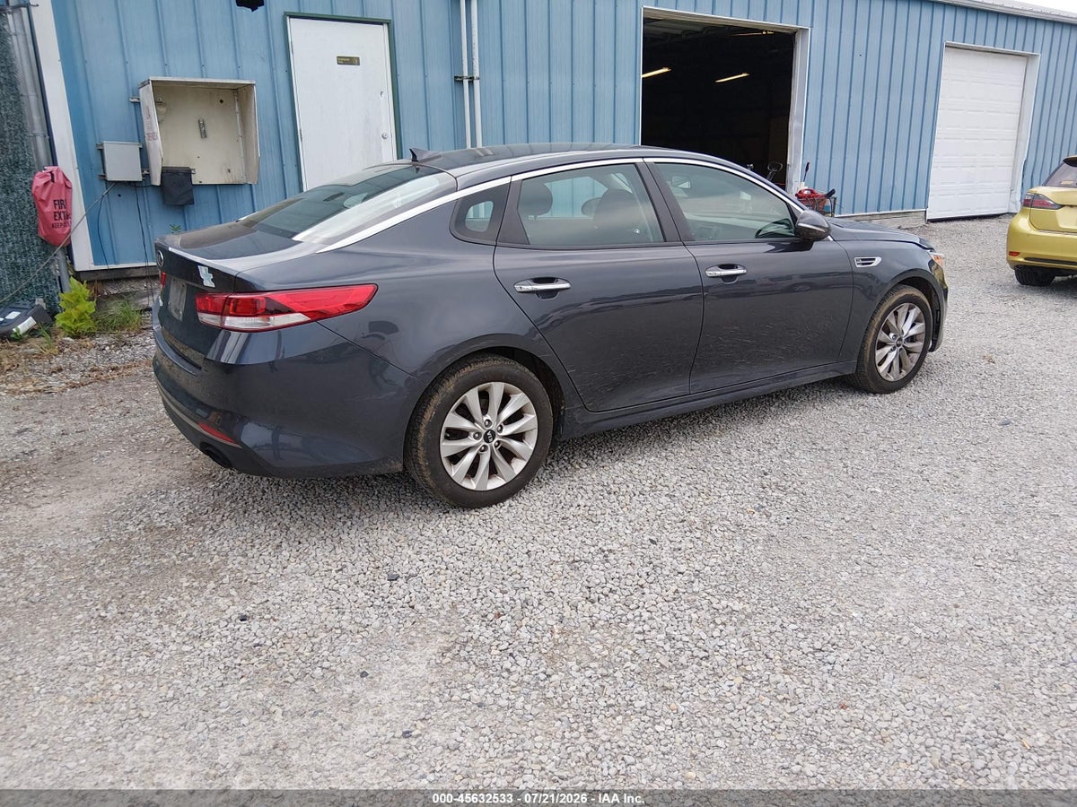 2017 KIA OPTIMA LX — снимка 4