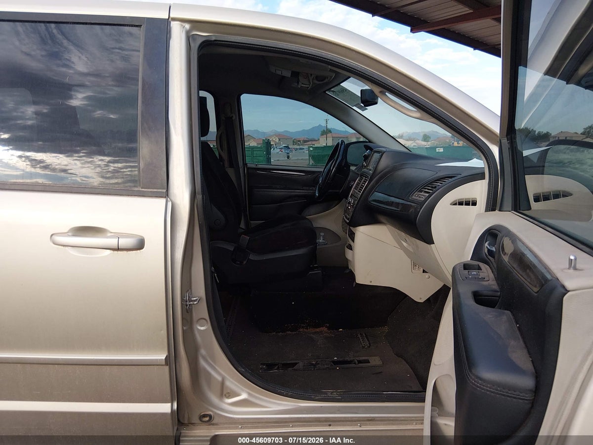2016 DODGE GRAND CARAVAN SE — снимка 5