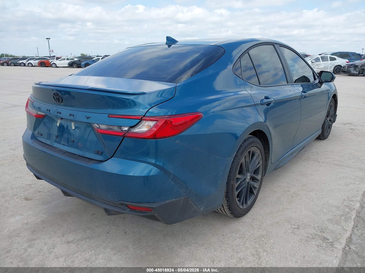 2026 TOYOTA CAMRY SE — снимка 4