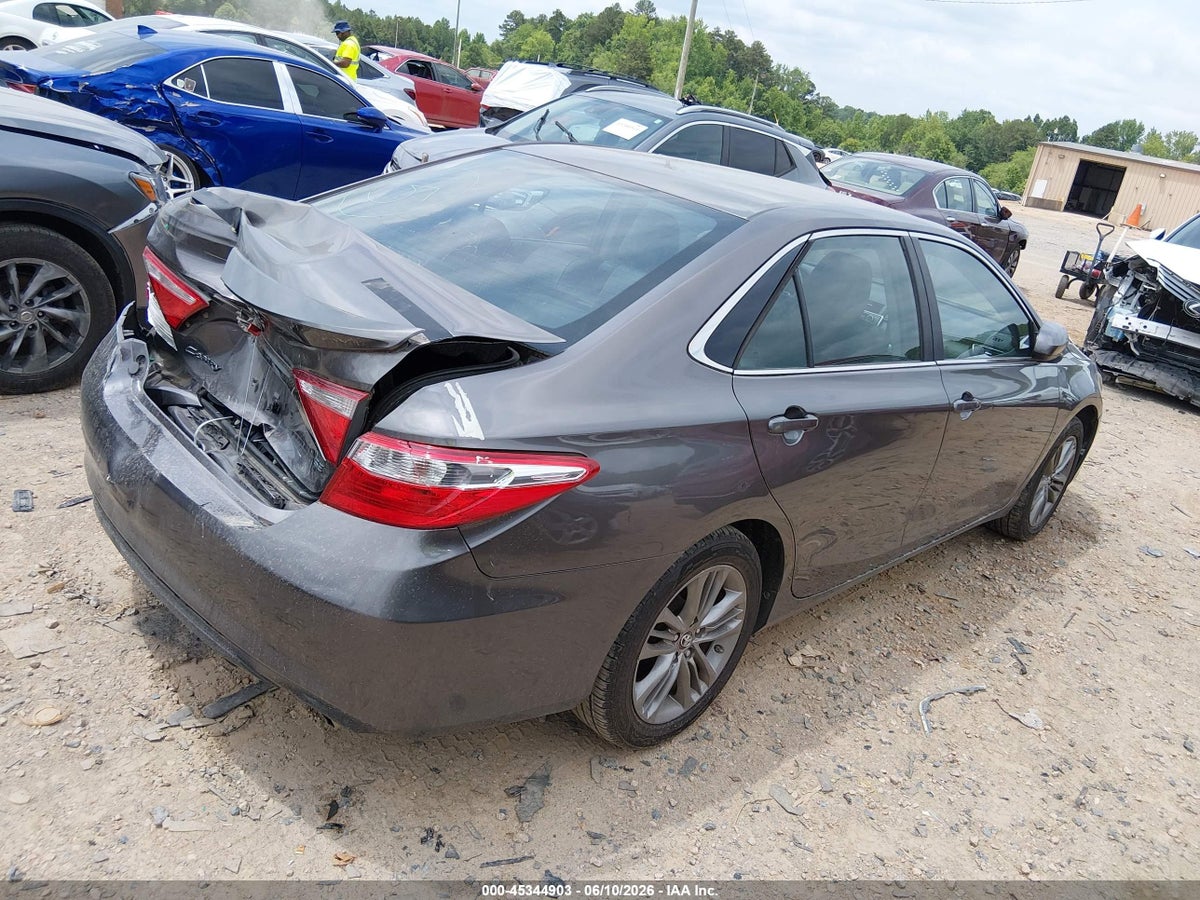 2017 TOYOTA CAMRY SE — снимка 4