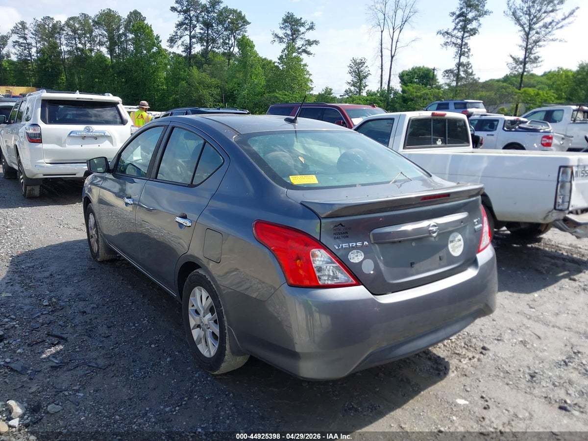 2017 NISSAN VERSA 1.6 SV — снимка 3