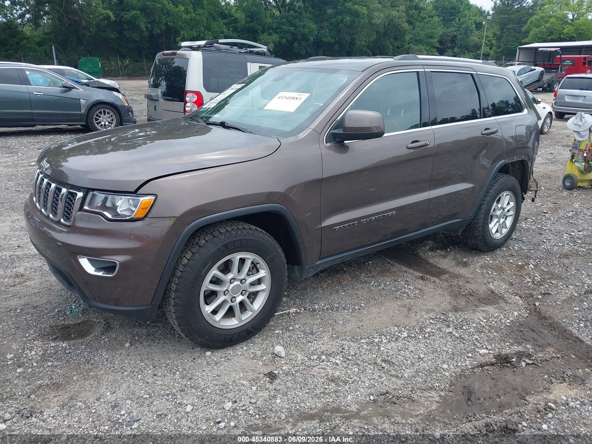2020 JEEP GRAND CHEROKEE LAREDO E 4X4 — снимка 2