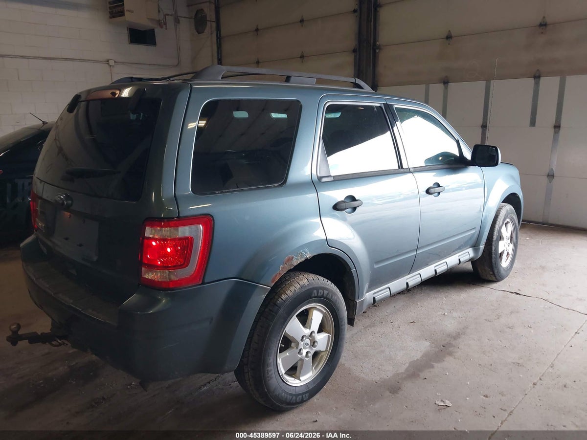 2011 FORD ESCAPE XLT — снимка 4