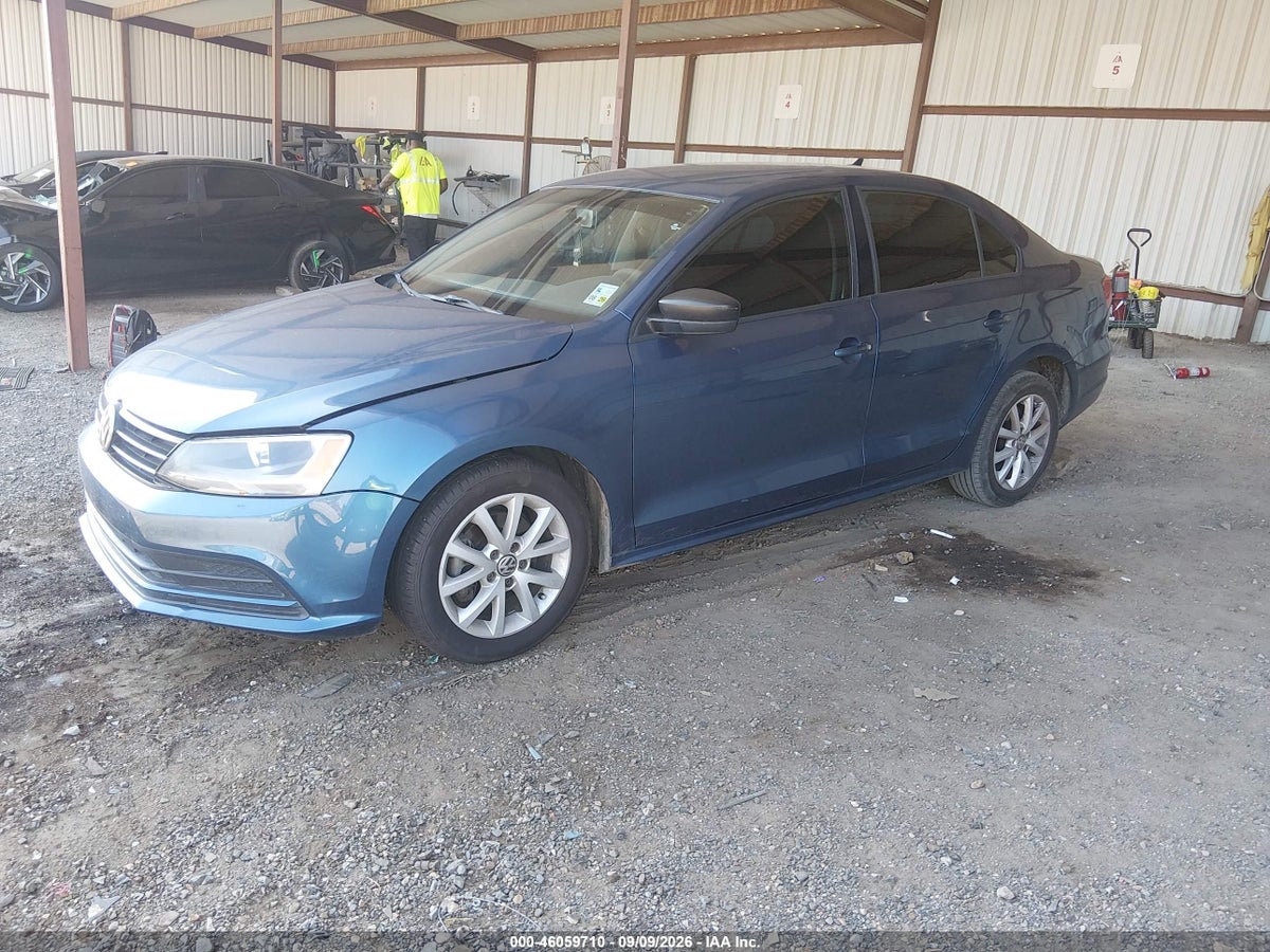 2015 VOLKSWAGEN JETTA 1.8T SE — снимка 2