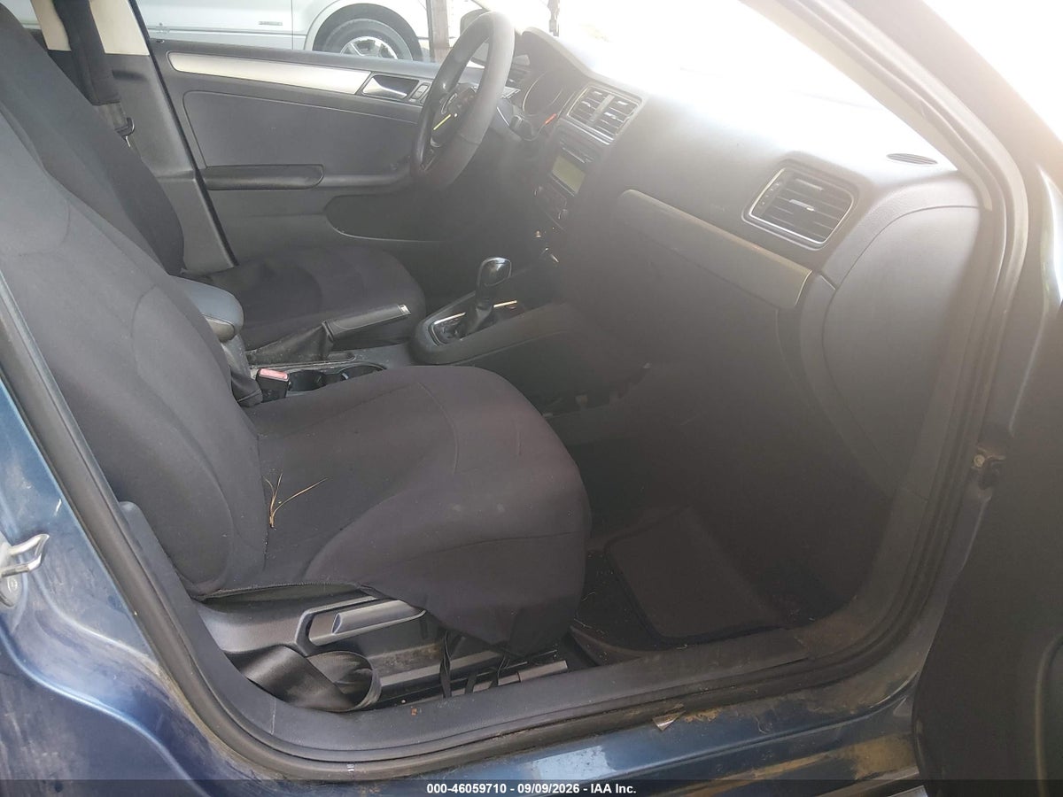 2015 VOLKSWAGEN JETTA 1.8T SE — снимка 5