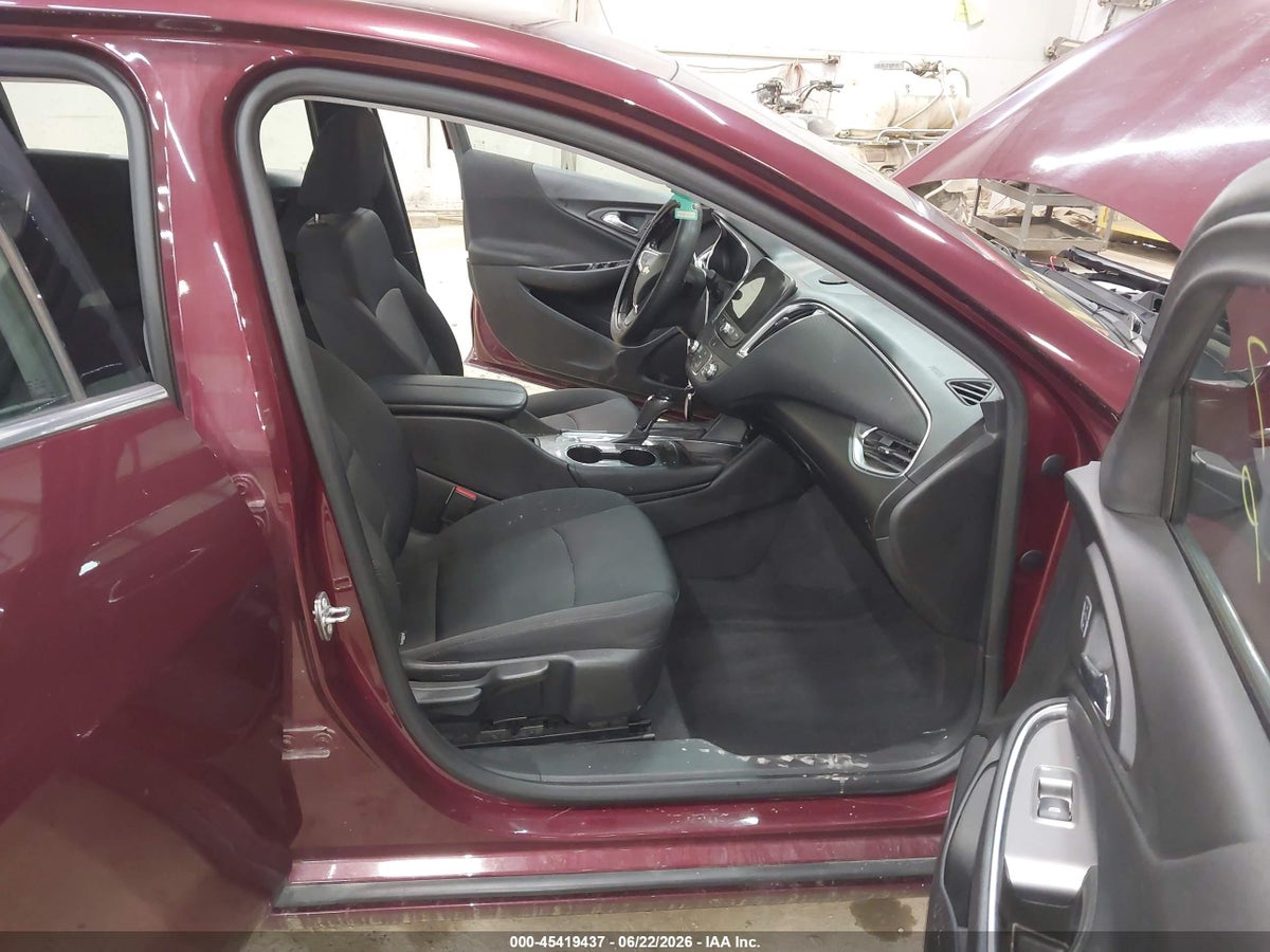 2016 CHEVROLET MALIBU 1LT — снимка 5