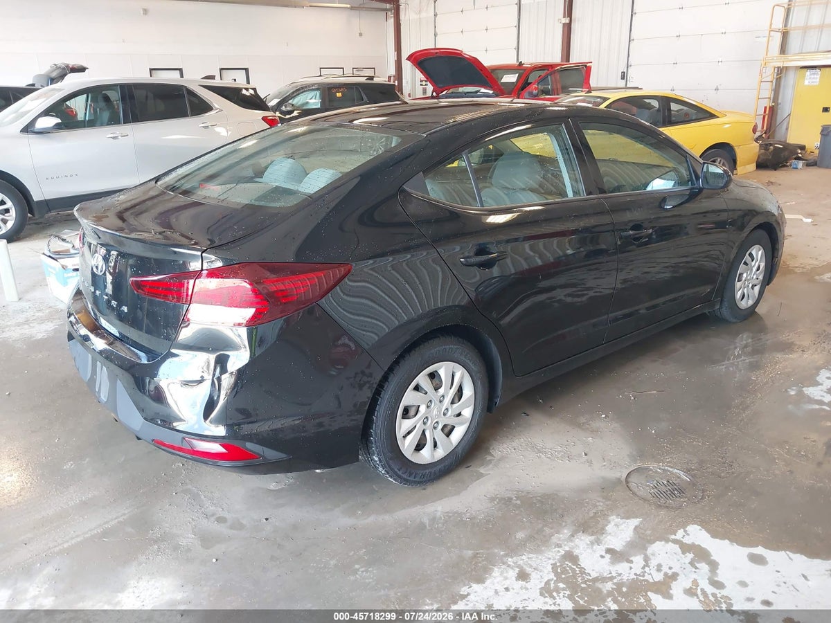 2019 HYUNDAI ELANTRA SE — снимка 4