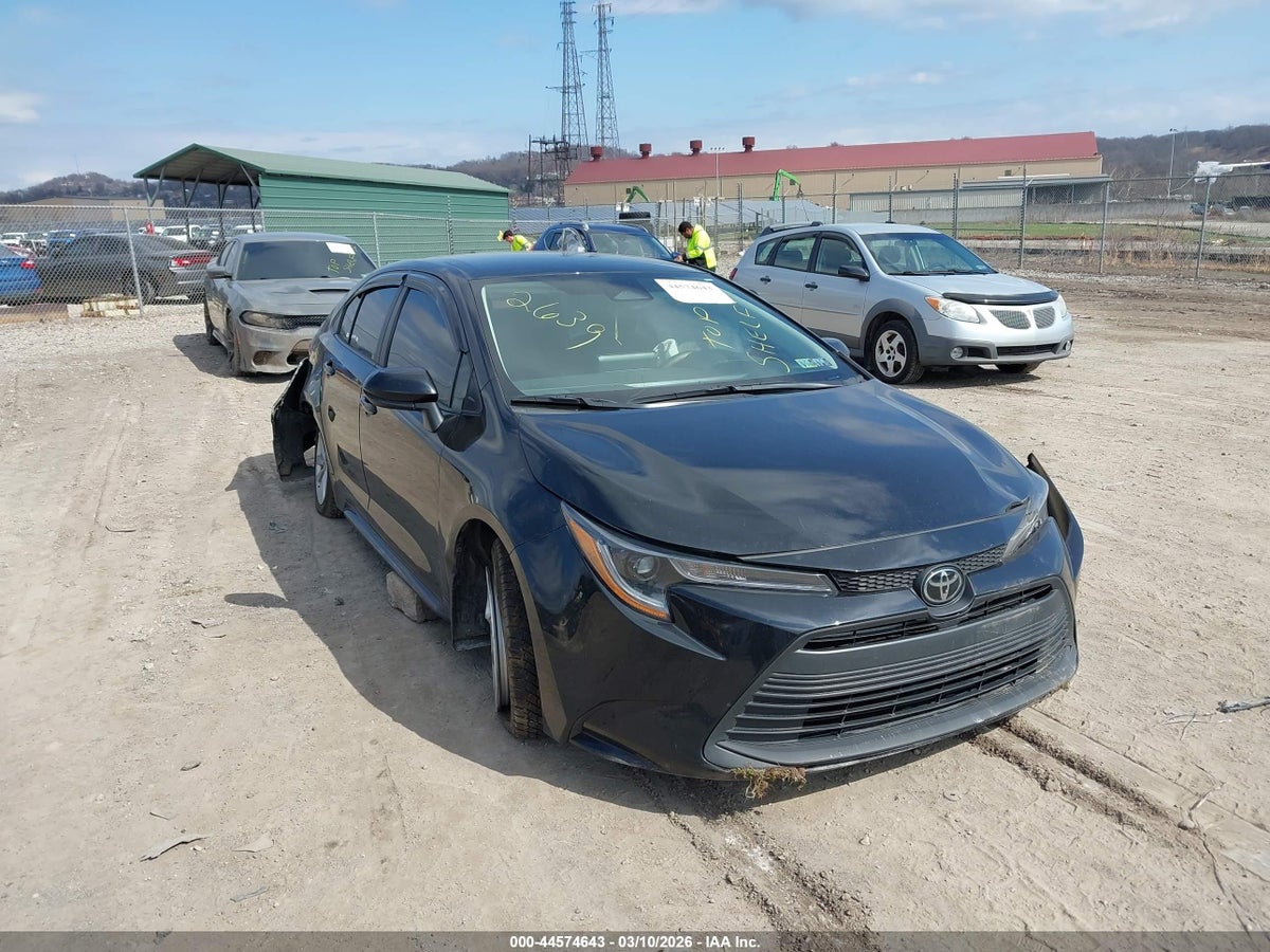 2024 TOYOTA COROLLA LE