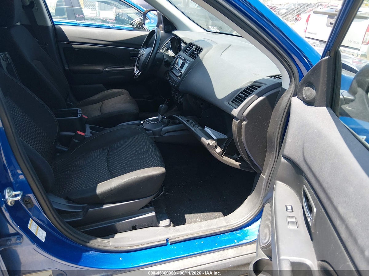 2016 MITSUBISHI OUTLANDER SPORT 2.4 ES — снимка 5