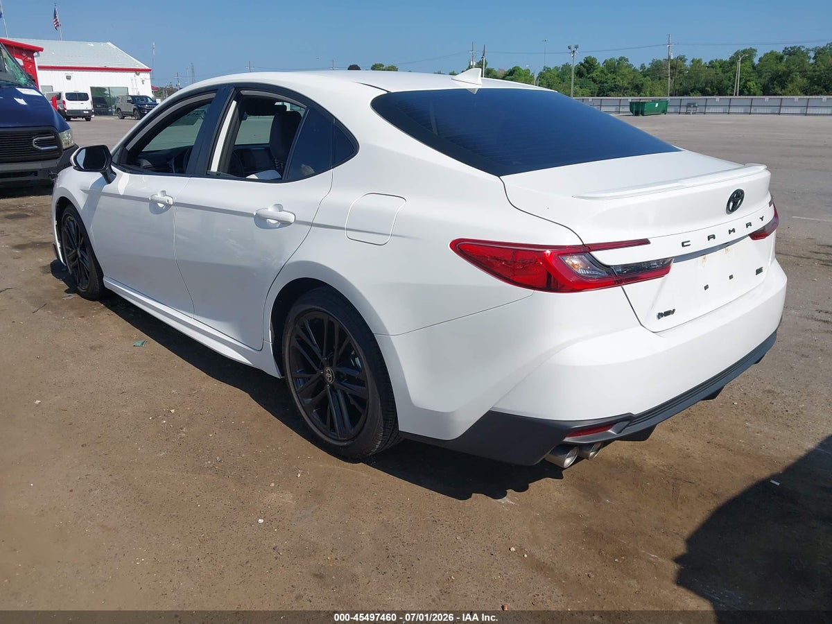 2025 TOYOTA CAMRY SE — снимка 3