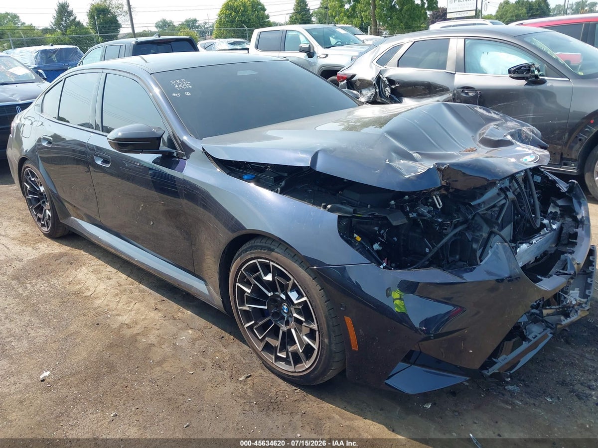 2026 BMW M5