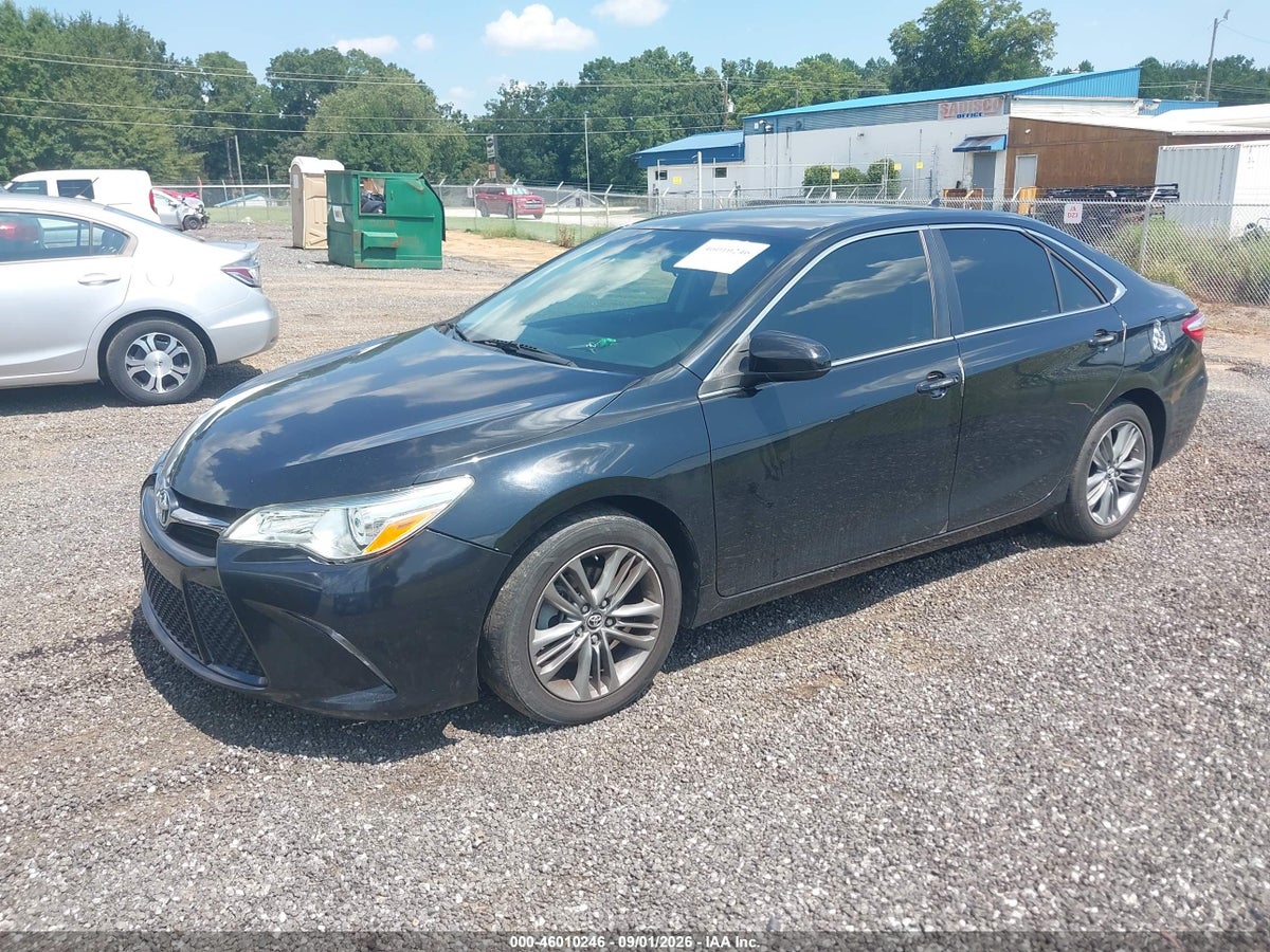 2015 TOYOTA CAMRY SE — снимка 2