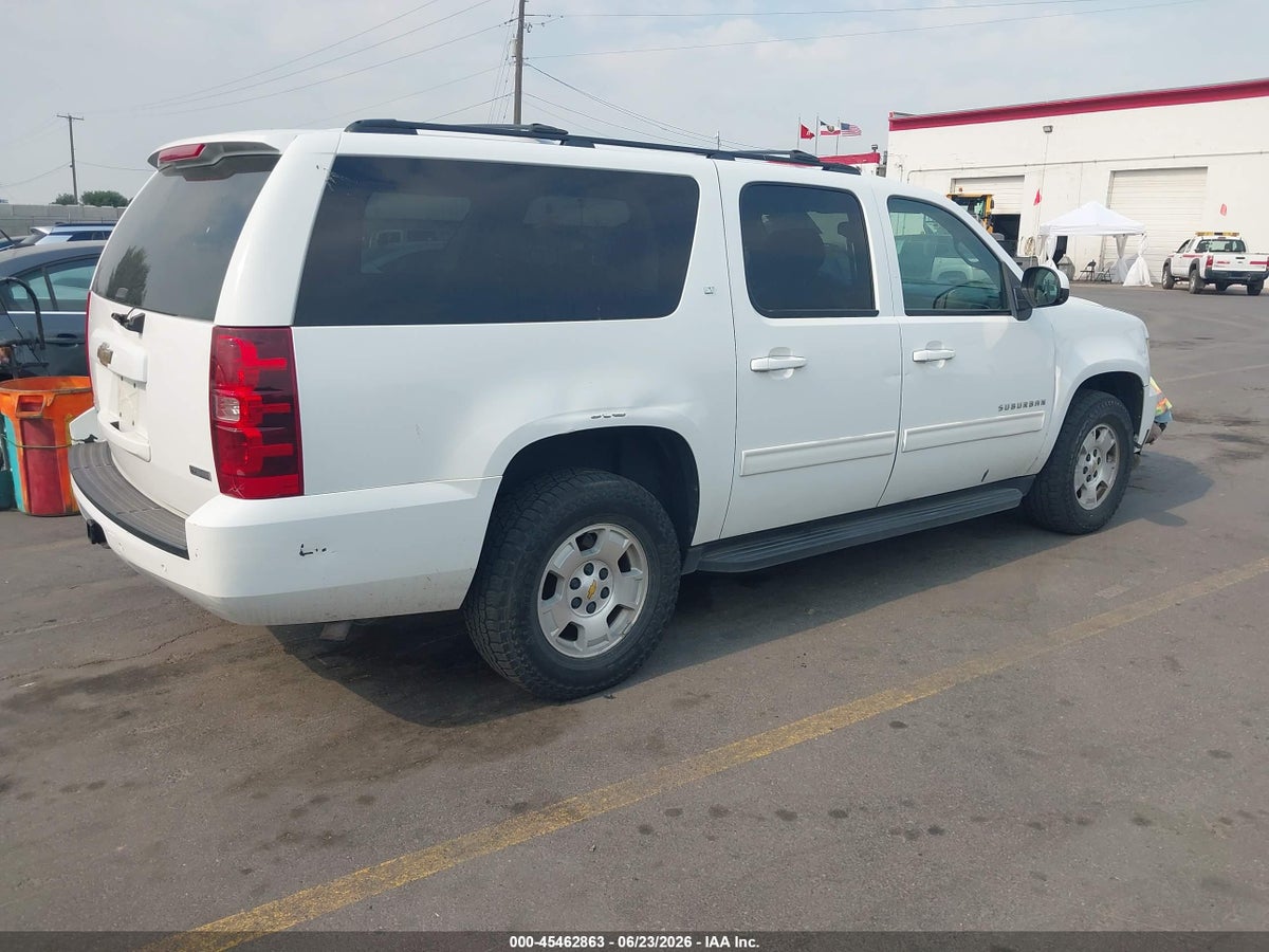 2010 CHEVROLET SUBURBAN 1500 LT1 — снимка 4