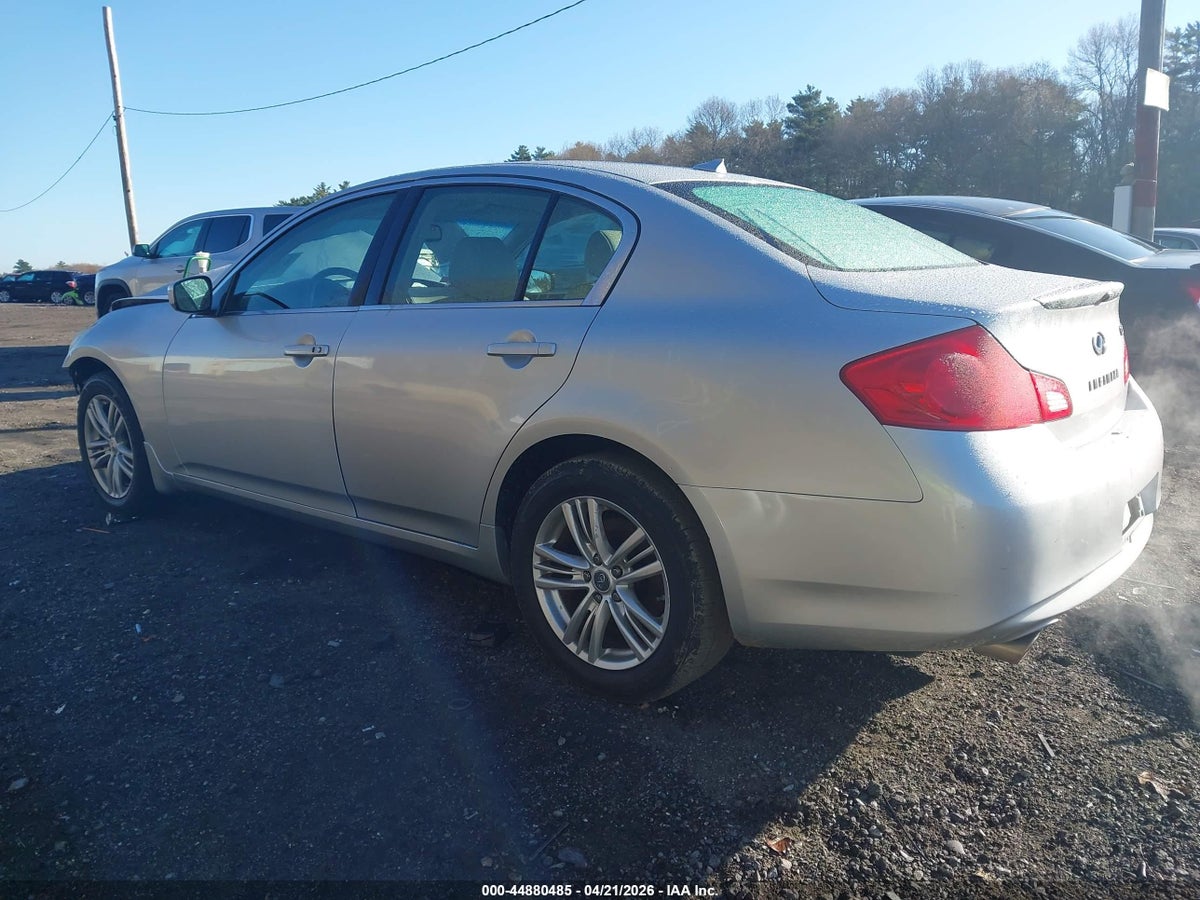 2011 INFINITI G37X — снимка 3