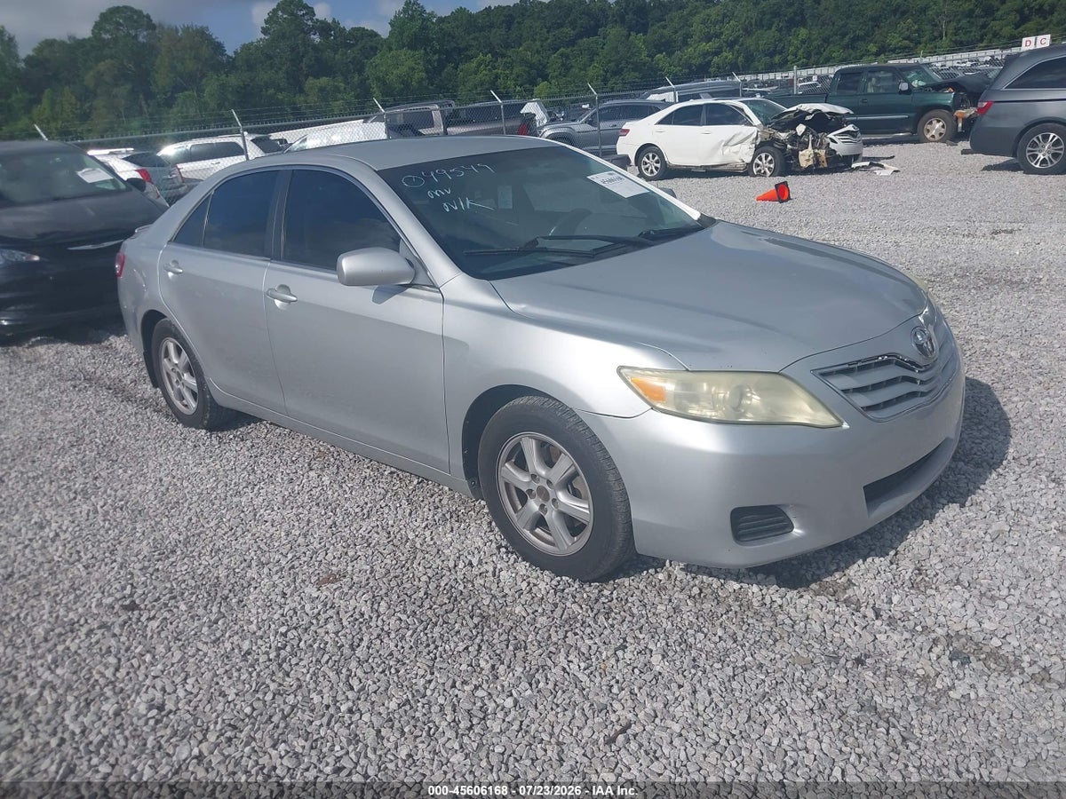 2010 TOYOTA CAMRY LE