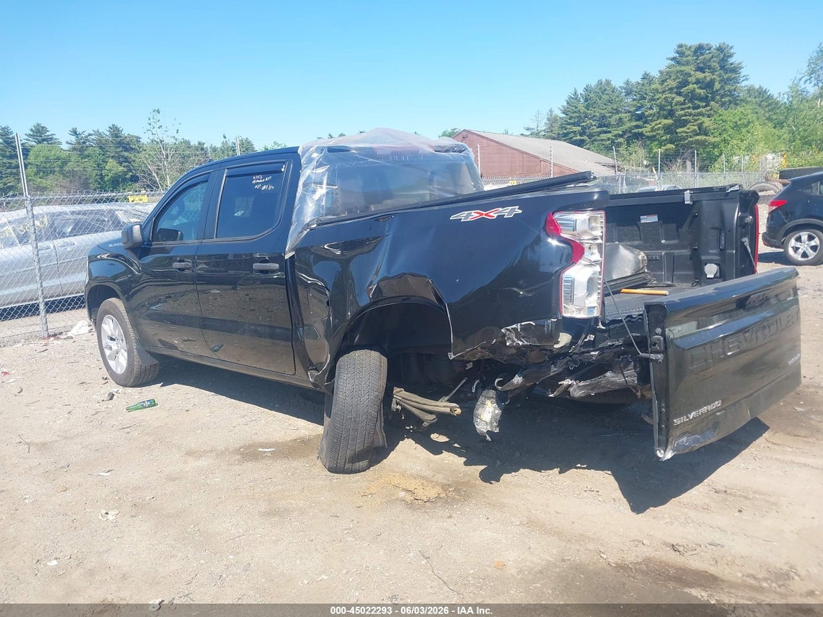 2024 CHEVROLET SILVERADO 1500 4WD SHORT BED CUSTOM — снимка 3