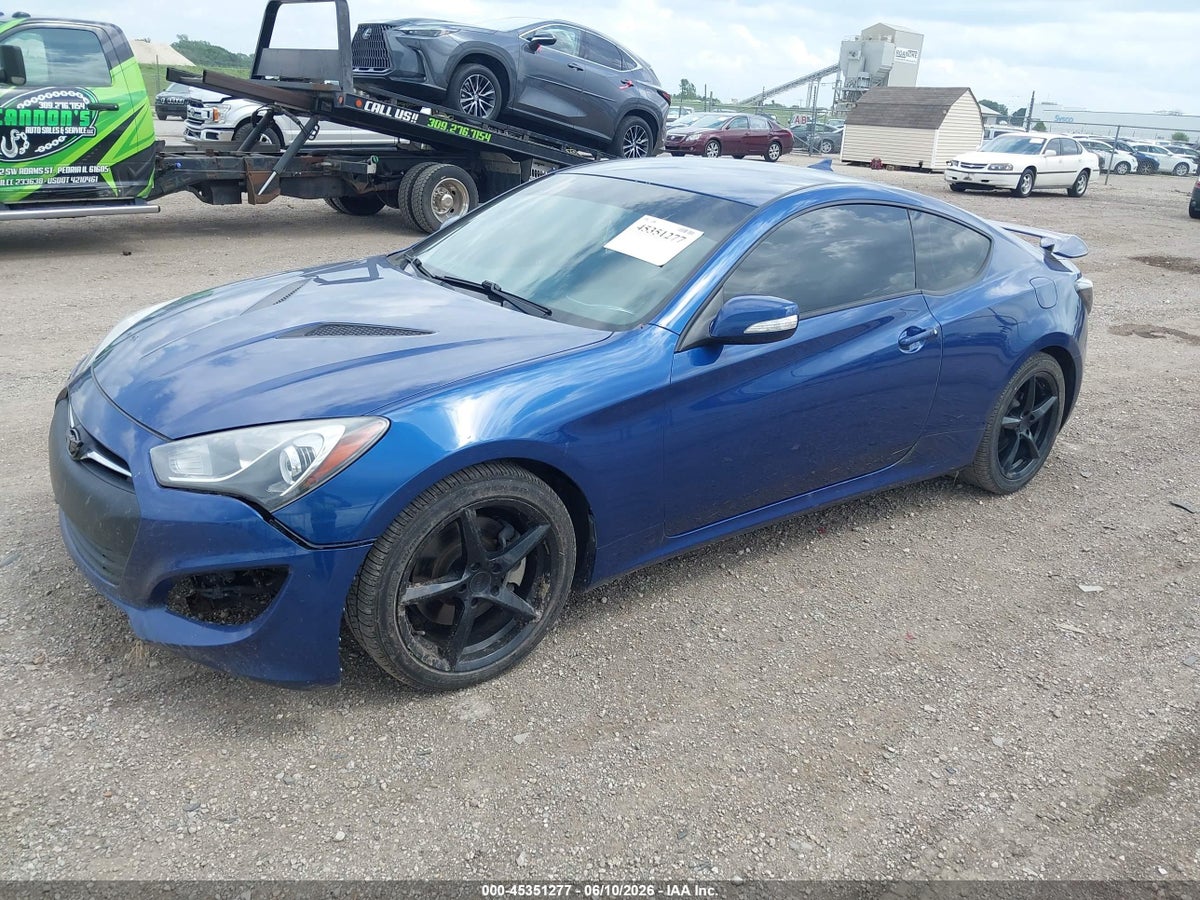 2016 HYUNDAI GENESIS 3.8 BASE — снимка 2