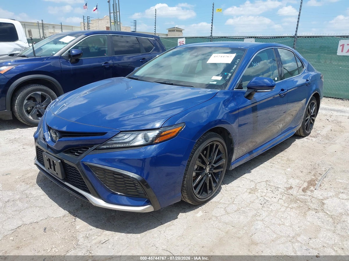 2024 TOYOTA CAMRY XSE — снимка 2