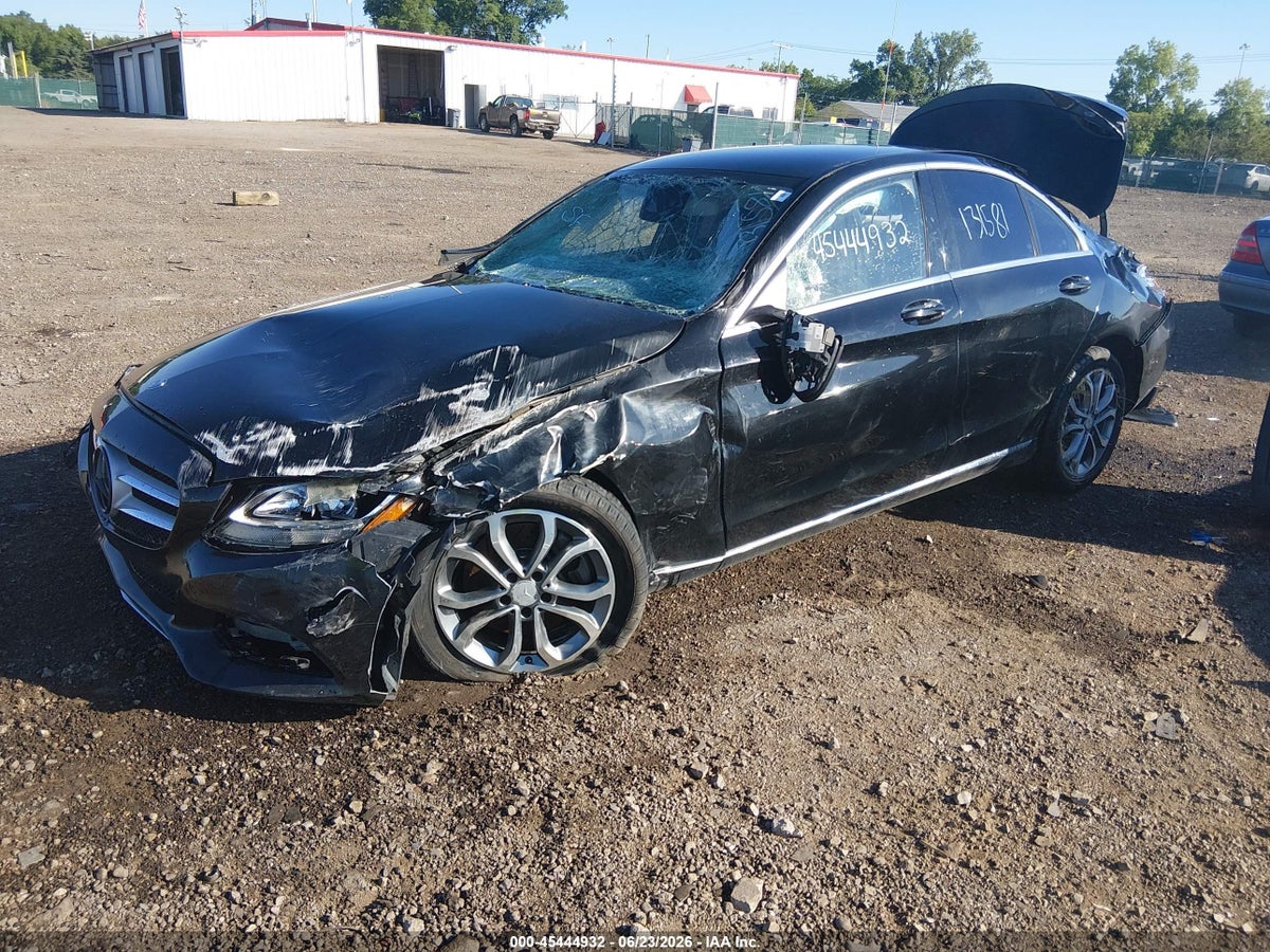 2016 MERCEDES-BENZ C 300 — снимка 2