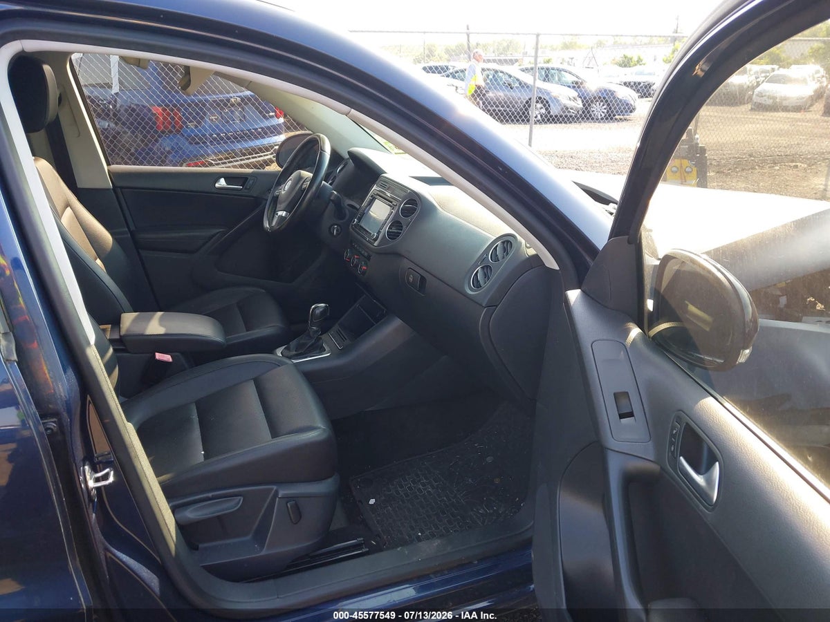 2013 VOLKSWAGEN TIGUAN SE — снимка 5