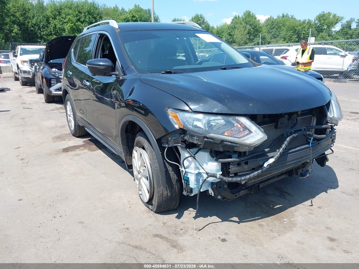 2017 NISSAN ROGUE SV