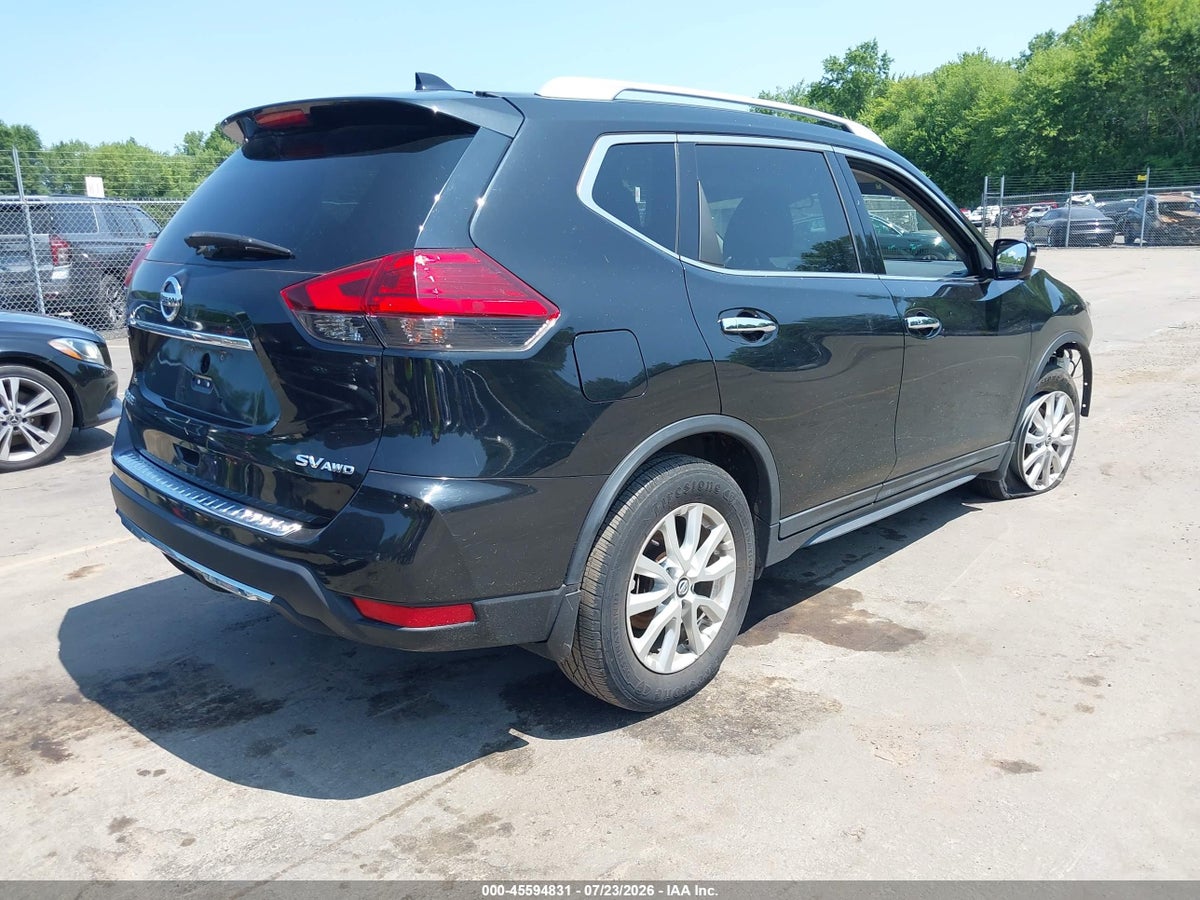 2017 NISSAN ROGUE SV — снимка 4