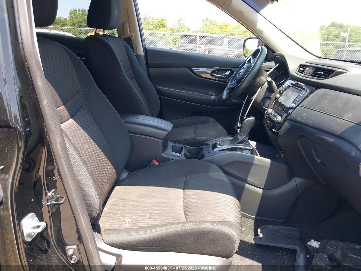 2017 NISSAN ROGUE SV — снимка 5