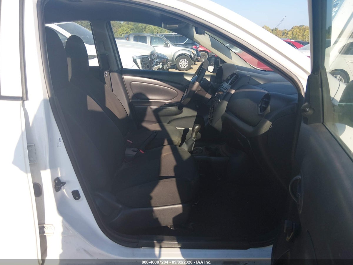 2015 NISSAN VERSA 1.6 S — снимка 5