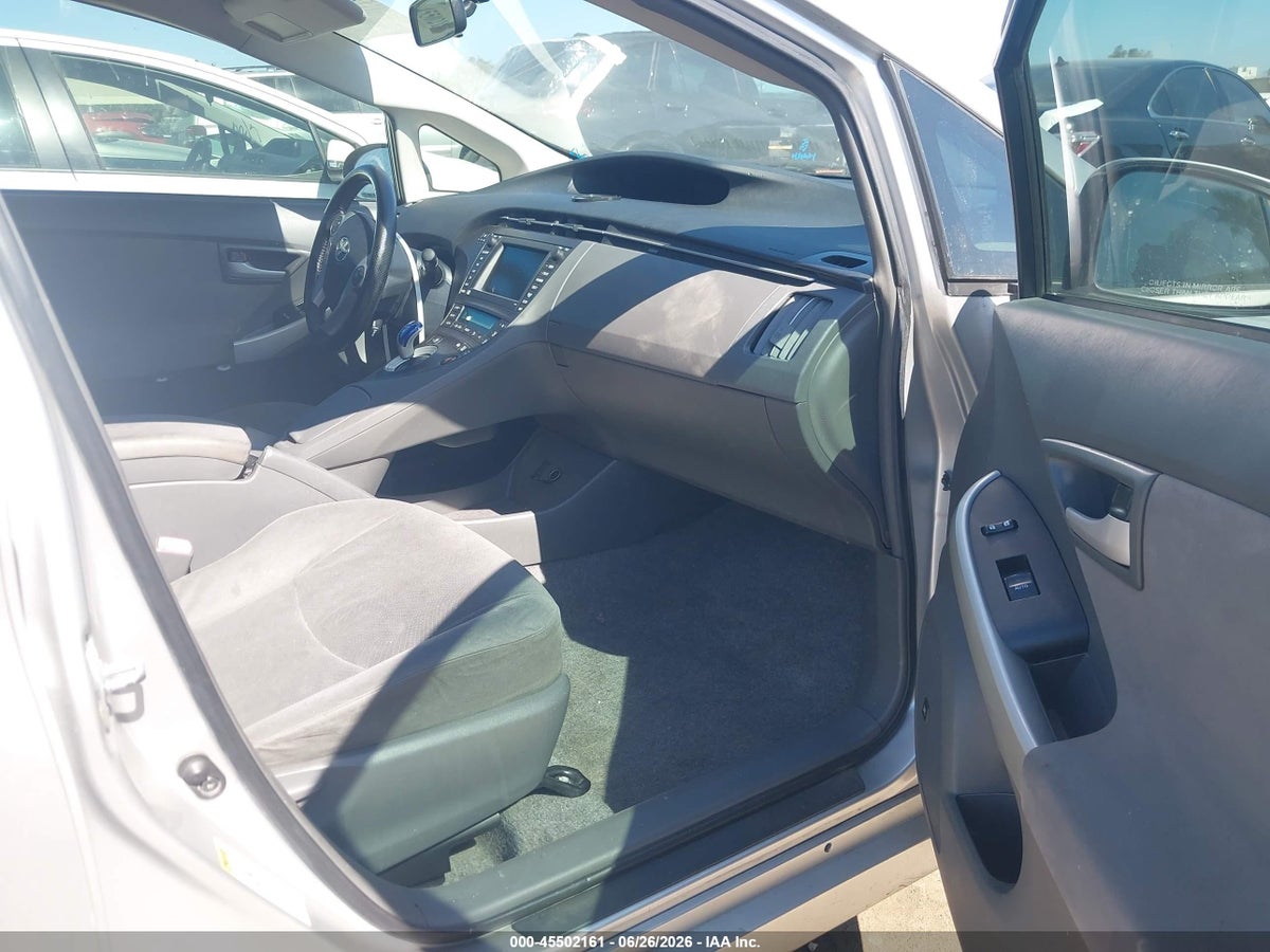 2010 TOYOTA PRIUS III — снимка 5