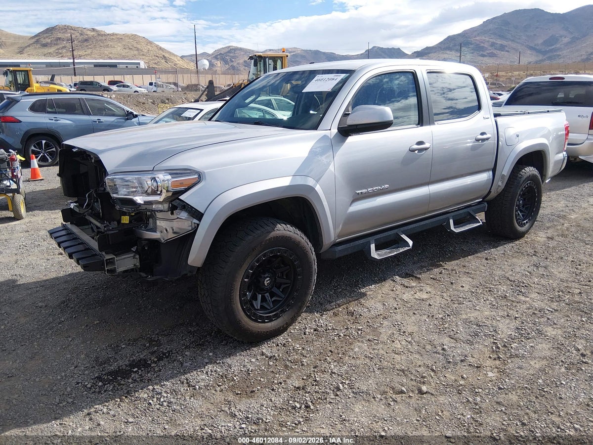 2017 TOYOTA TACOMA SR5 V6 — снимка 2