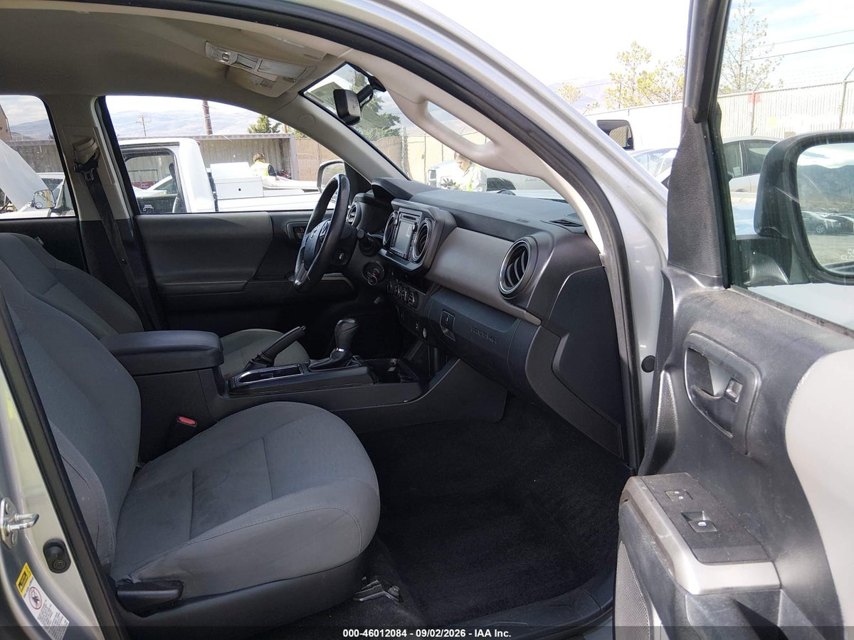 2017 TOYOTA TACOMA SR5 V6 — снимка 5
