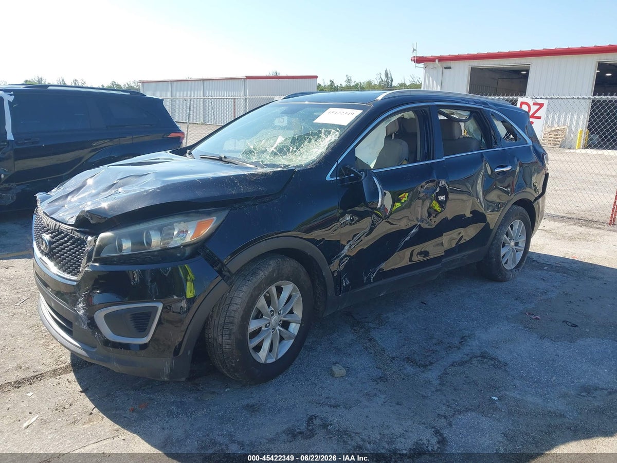 2016 KIA SORENTO 2.4L LX — снимка 2