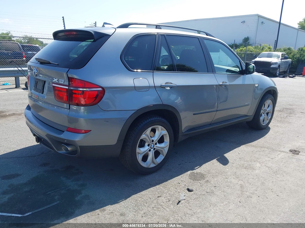 2013 BMW X5 XDRIVE35D — снимка 4