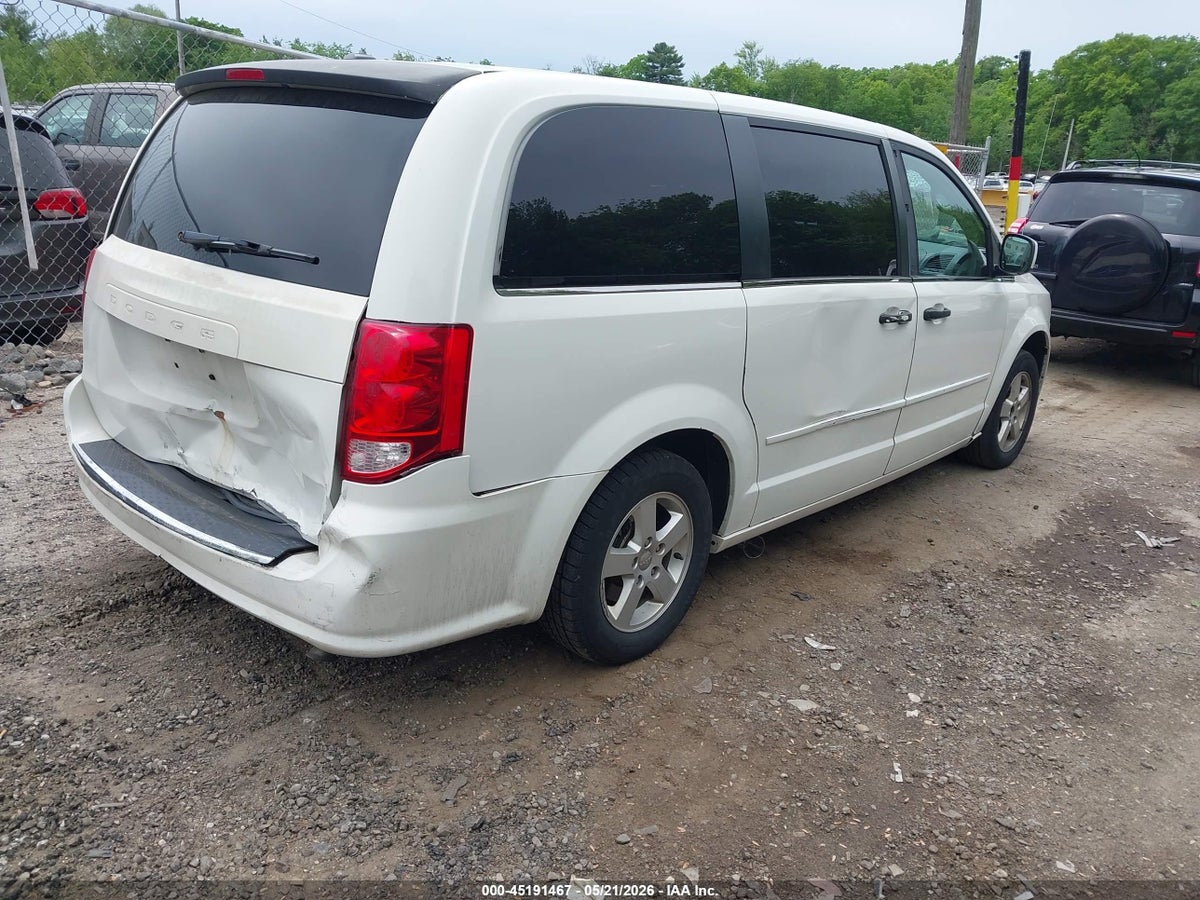 2012 DODGE GRAND CARAVAN CREW — снимка 4