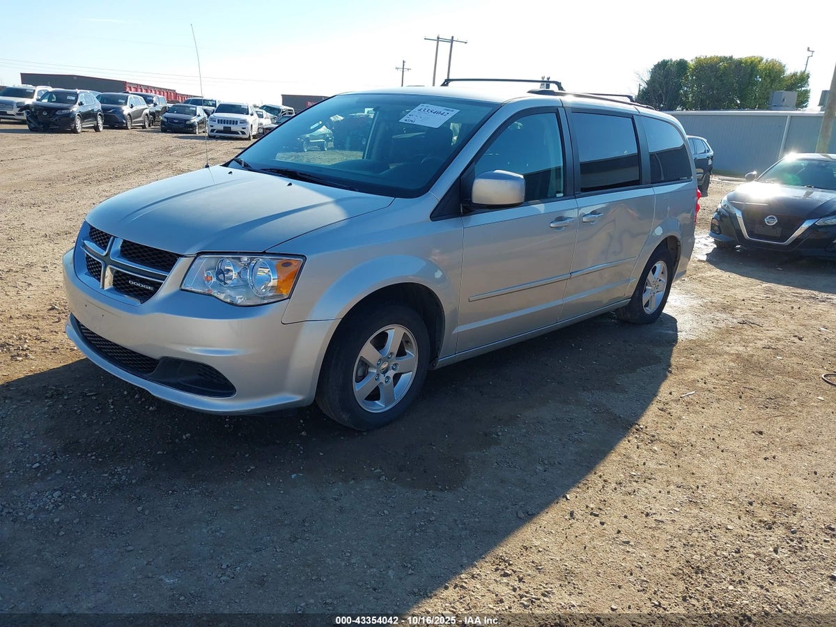 2012 DODGE GRAND CARAVAN SXT — снимка 2