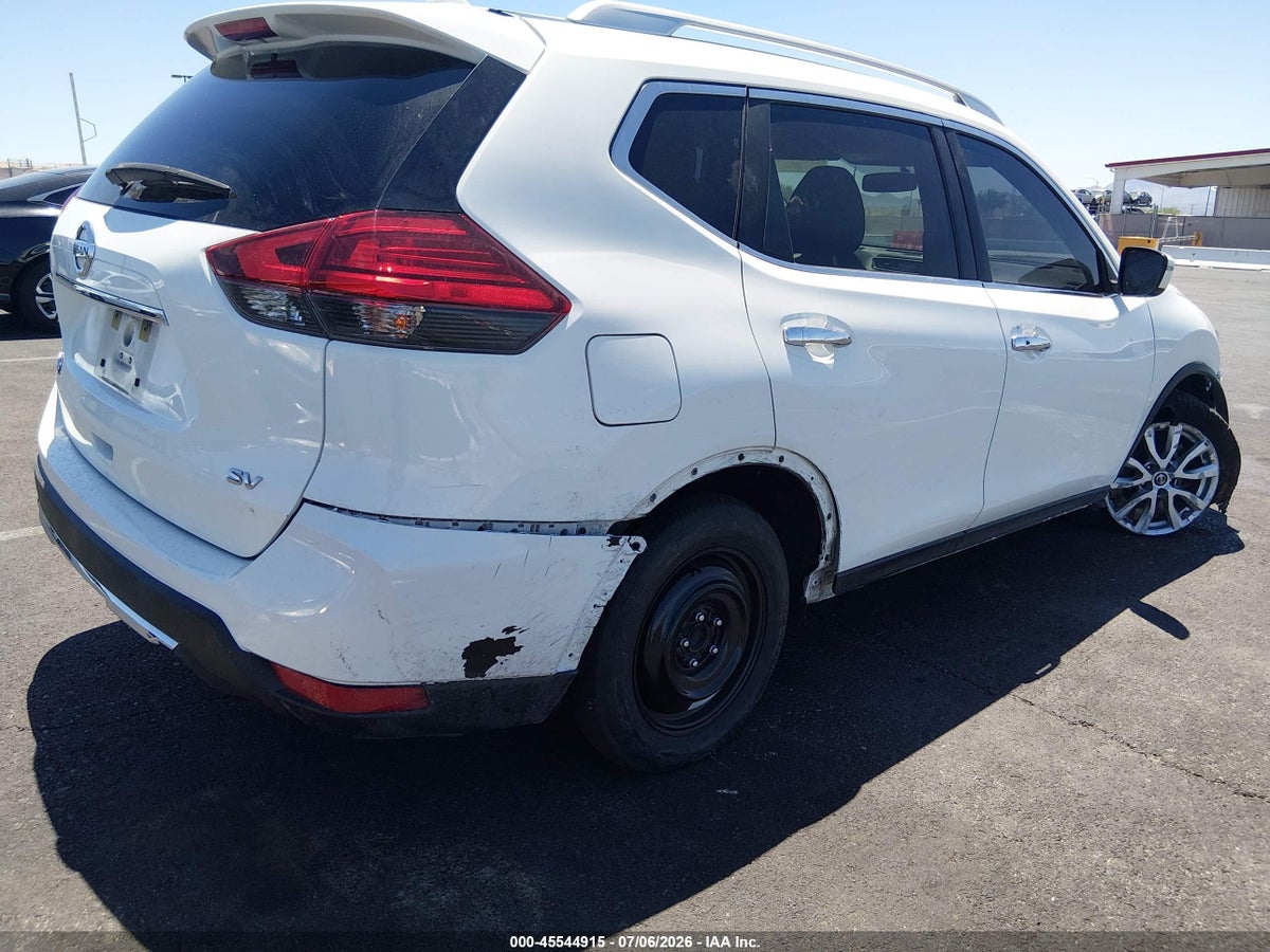 2017 NISSAN ROGUE SV — снимка 4