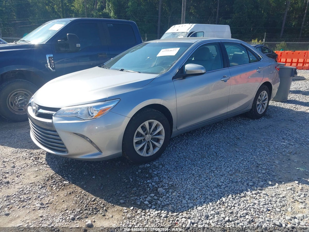 2017 TOYOTA CAMRY LE — снимка 2