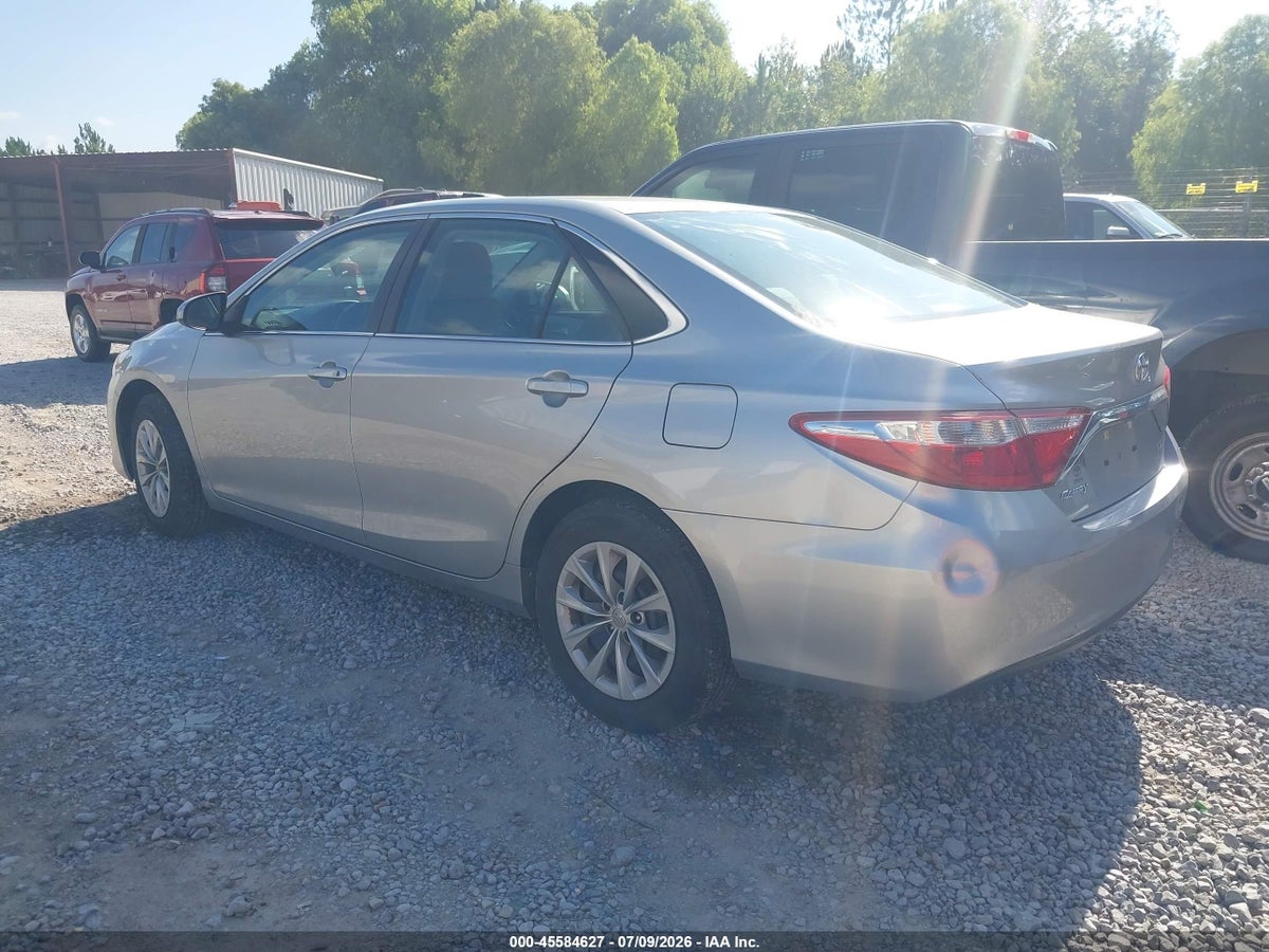 2017 TOYOTA CAMRY LE — снимка 3